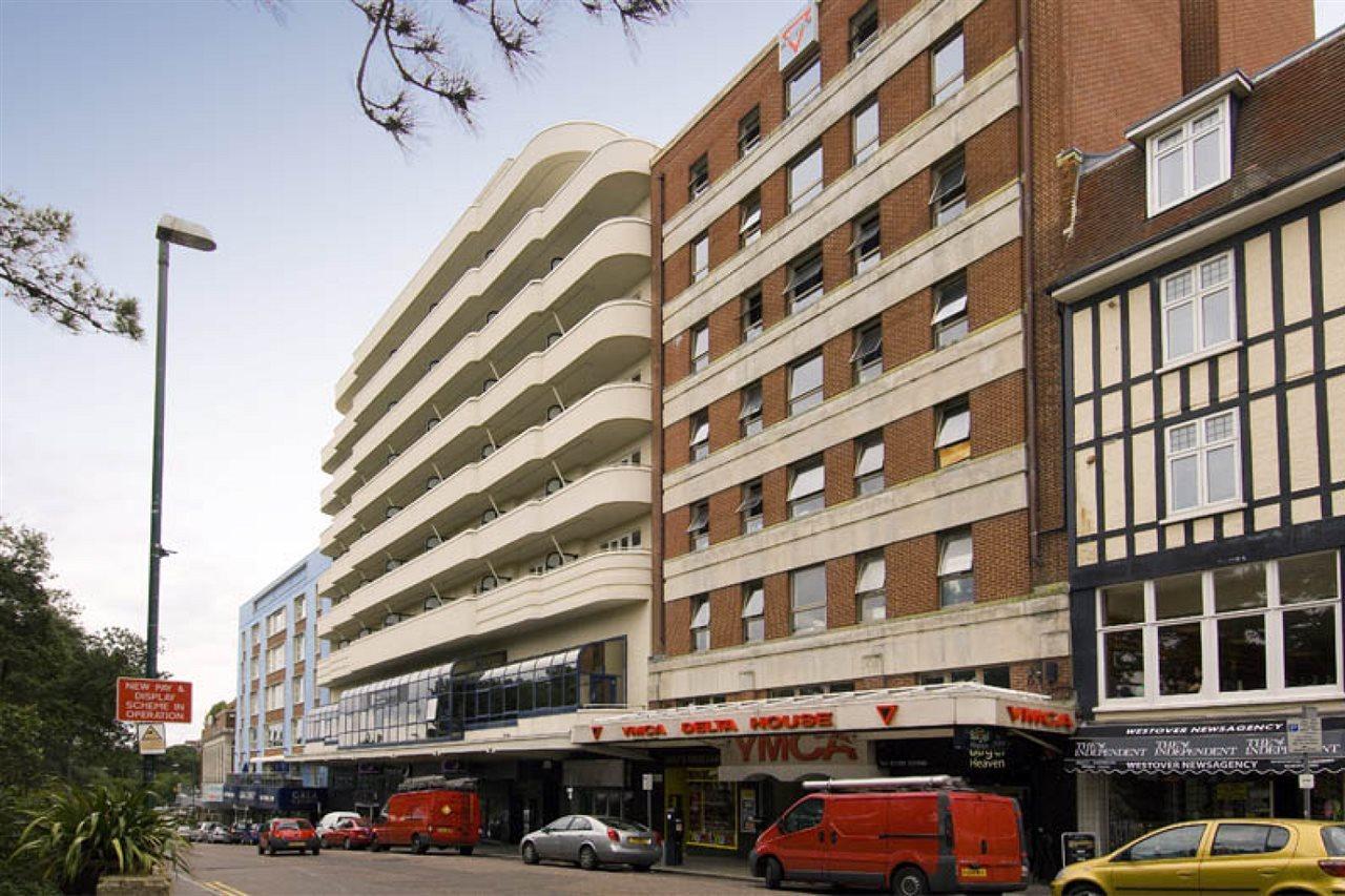 Premier Inn Bournemouth Central Extérieur photo
