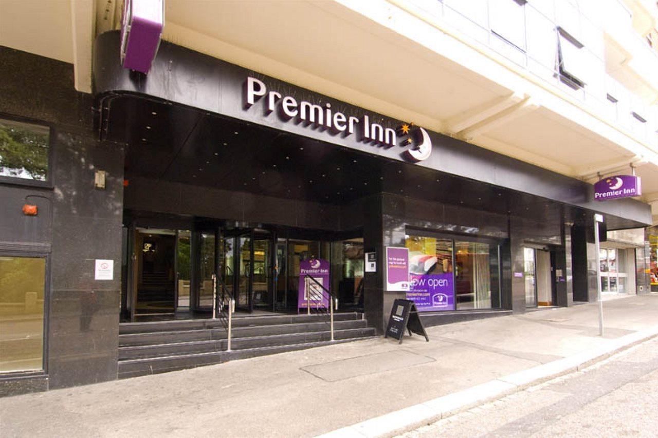 Premier Inn Bournemouth Central Extérieur photo