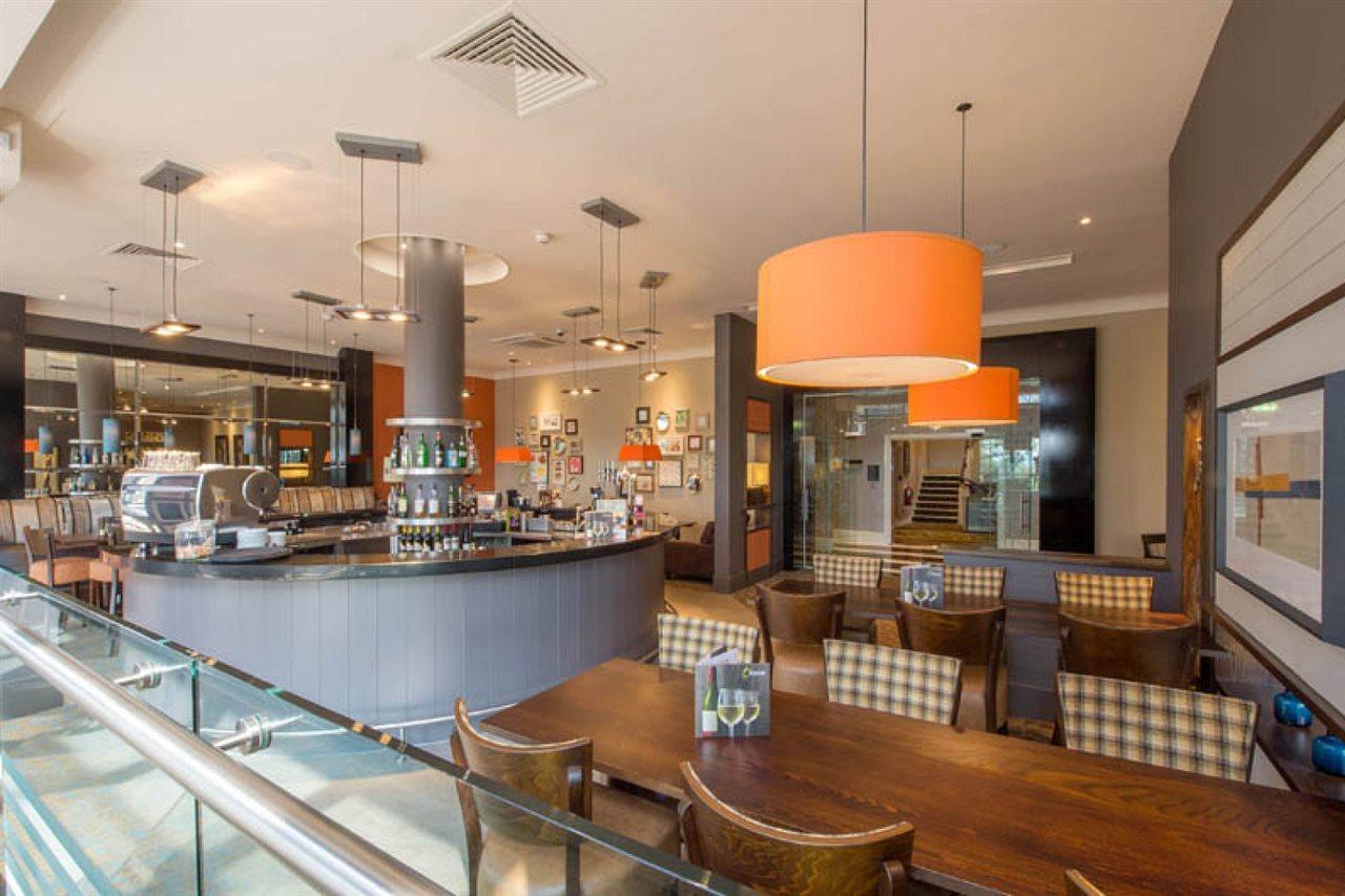 Premier Inn Bournemouth Central Extérieur photo