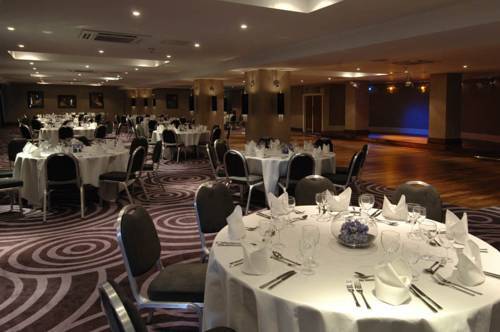 Premier Inn Bournemouth Central Restaurant photo