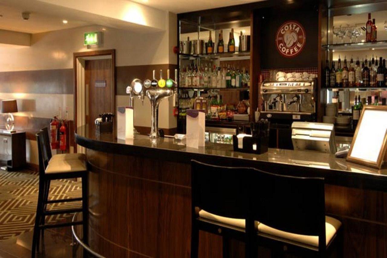 Premier Inn Bournemouth Central Extérieur photo