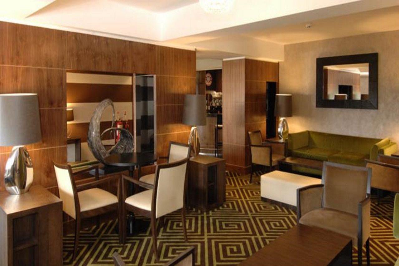 Premier Inn Bournemouth Central Extérieur photo
