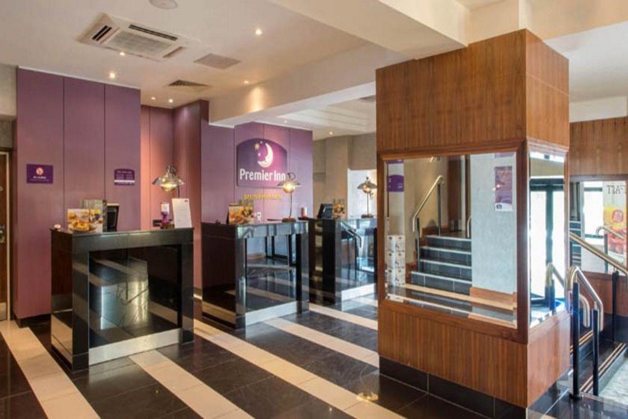 Premier Inn Bournemouth Central Extérieur photo